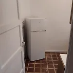 Amplio Y Céntrico Piso A Pie De Calle *