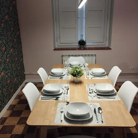 アパート Amplio Y Centrico Piso A Pie De Calle Sabiñánigo