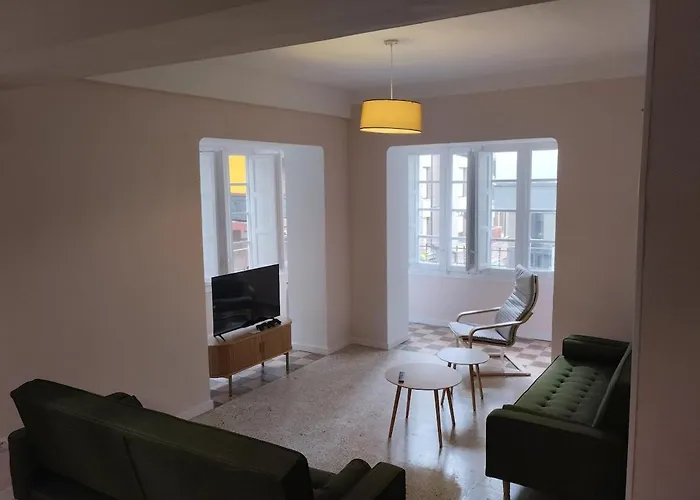 Amplio Y Centrico Piso A Pie De Calle Lägenhet *